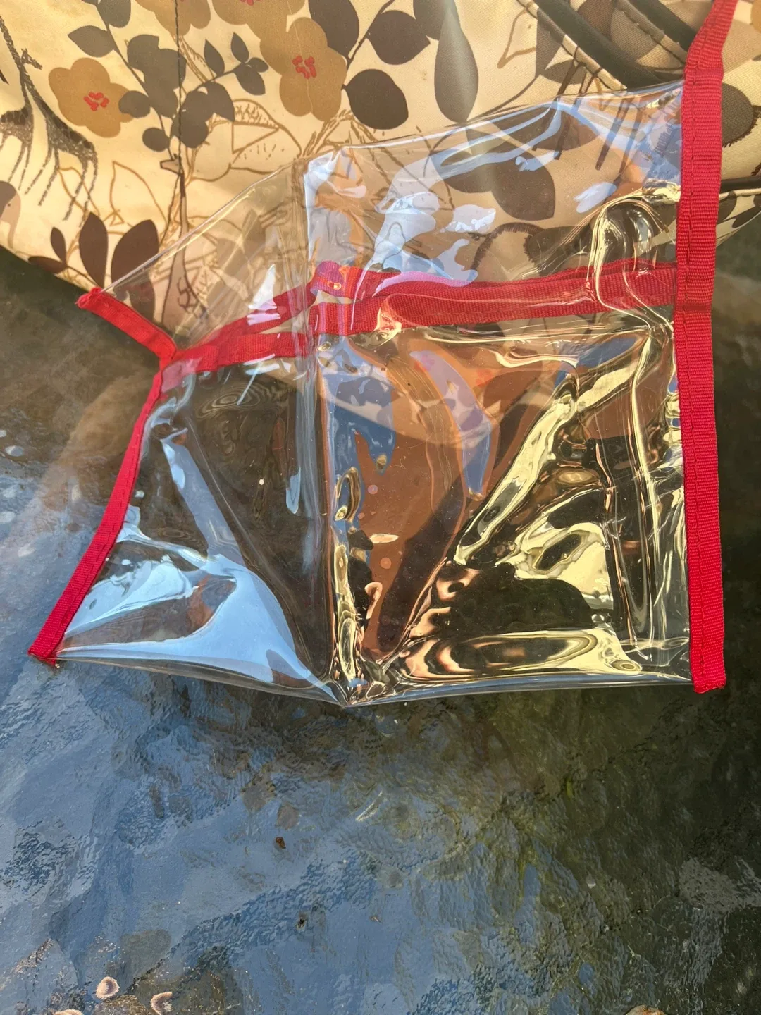 Petunia Pickle Bottom Diaper Bag image indicator(2)