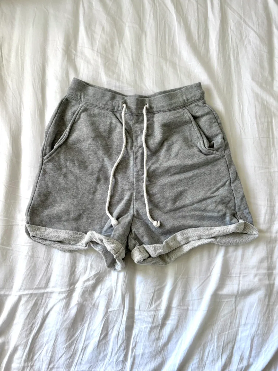 GU (sister brand of Uniqlo) Sweat Shorts thumbnail
