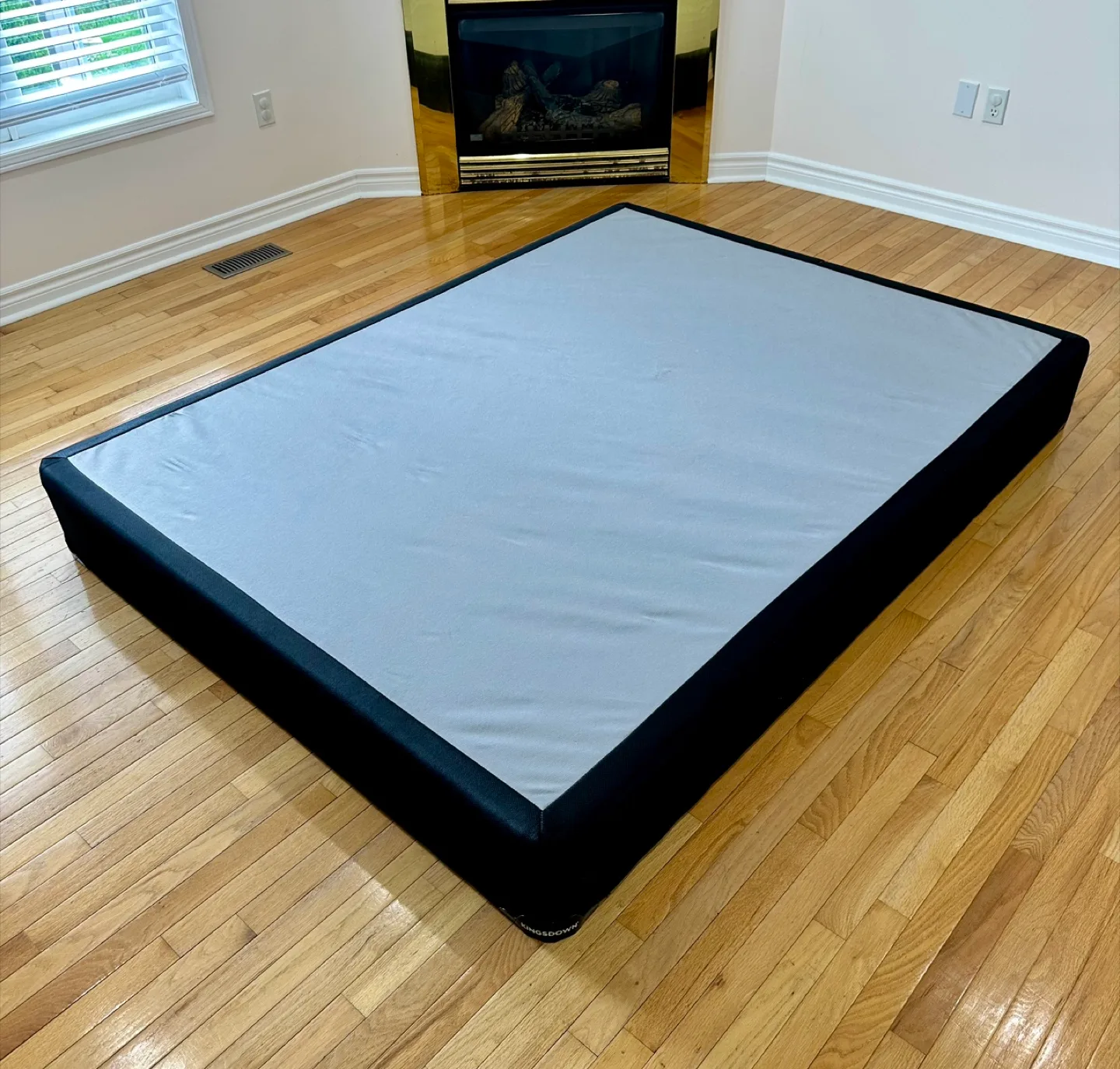 Plain Queen Size Box 🥕 image indicator(3)