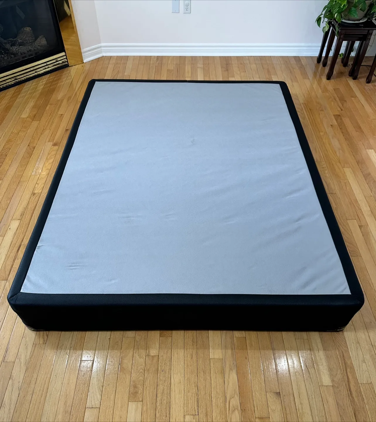 Plain Queen Size Box 🥕 image indicator(2)