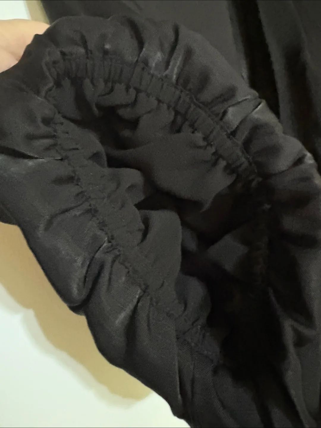 DKNY Black Blouse - L image indicator(5)