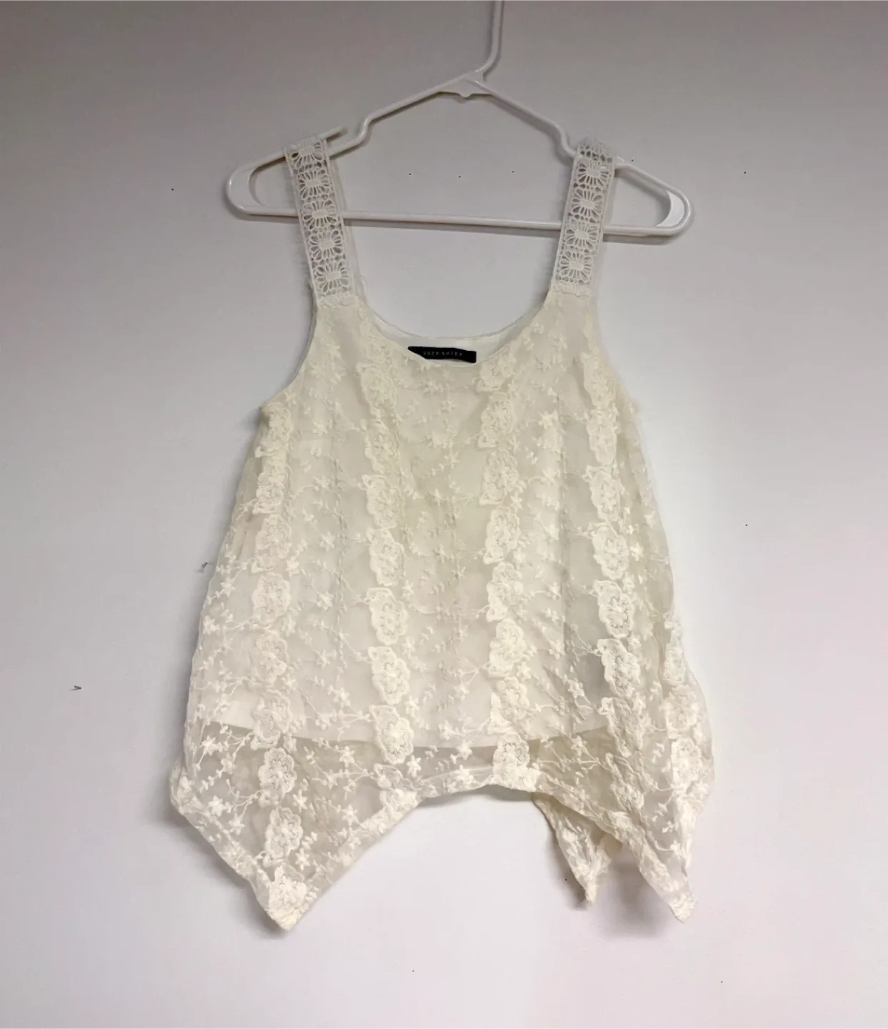 Asymmetric Lace Tank Top! thumbnail