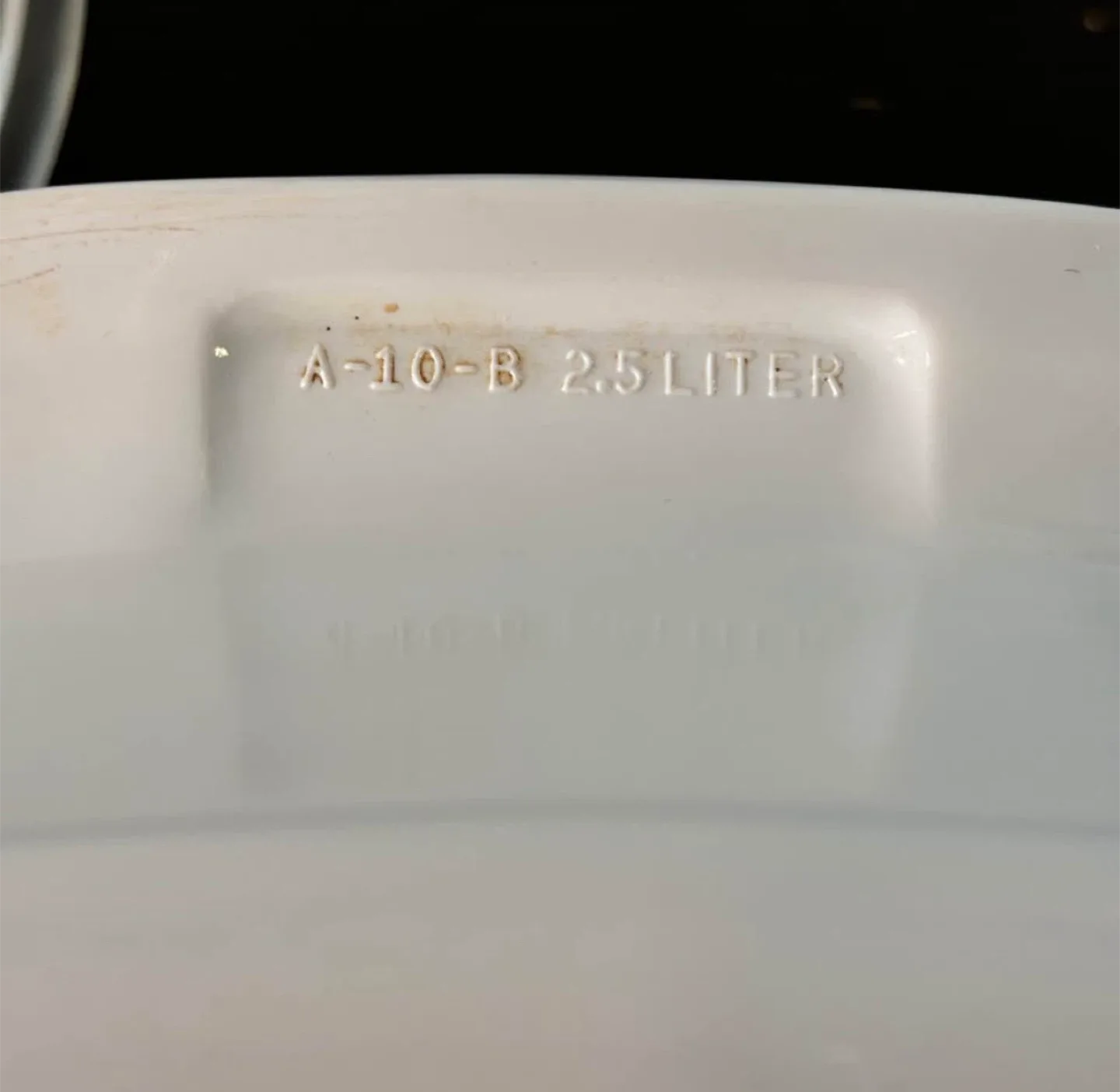 Pyrex Casserole Dishes with Iris Design image indicator(7)