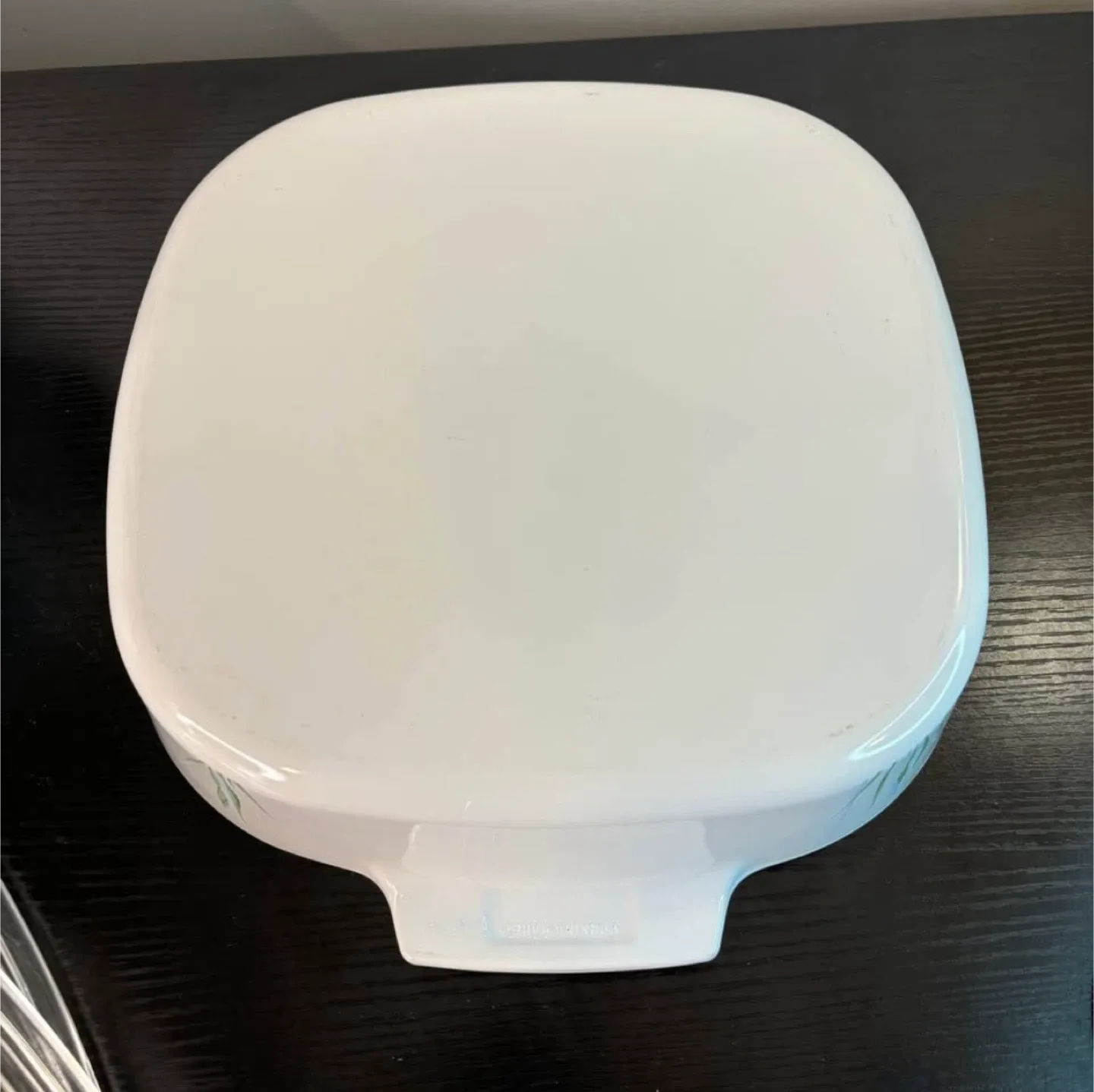 Pyrex Casserole Dishes with Iris Design image indicator(8)