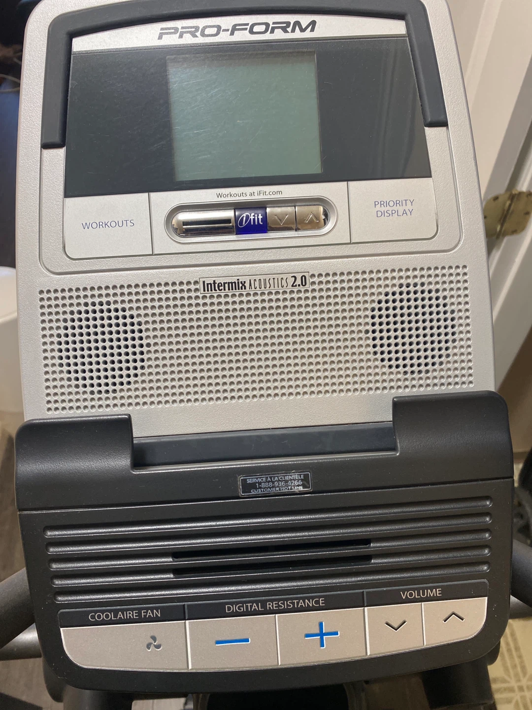Pro-Form Elliptical Machine - Great Condition! - photo 4
