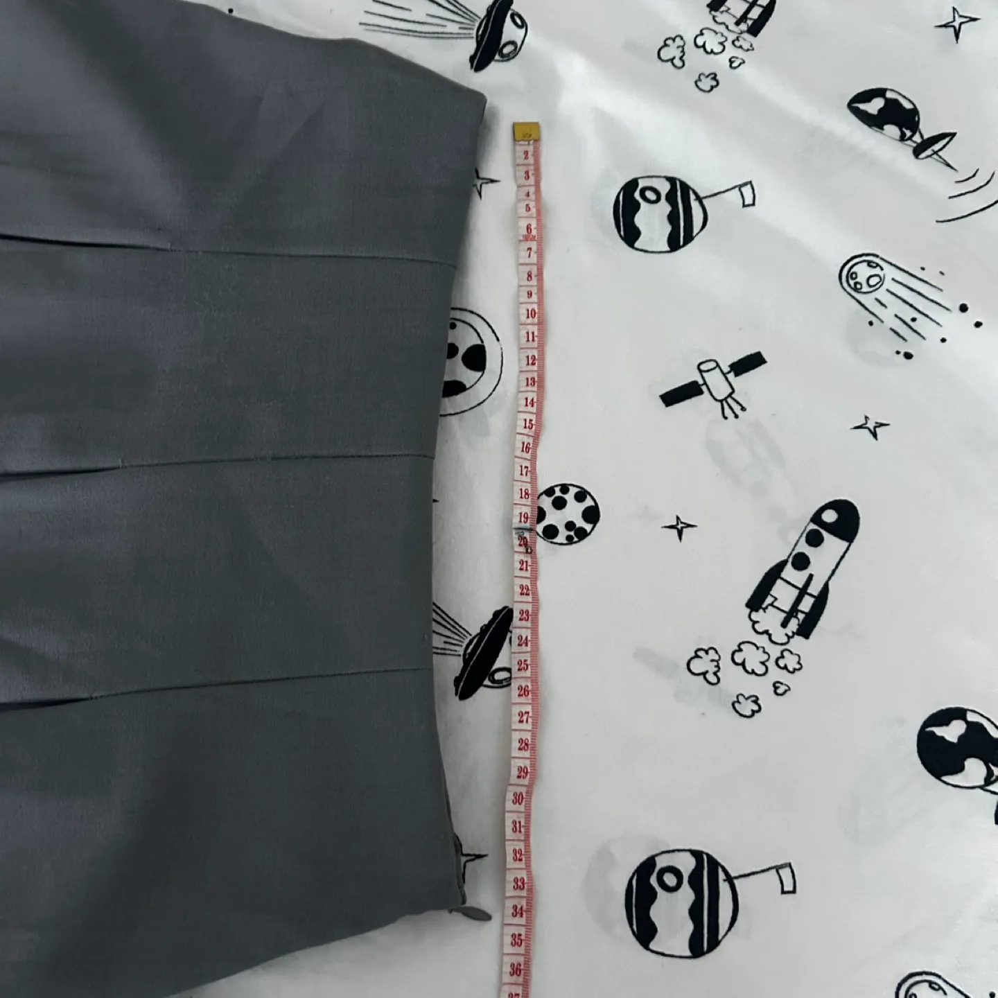 Dazy Grey Pleated Skirt - Size M image indicator(4)