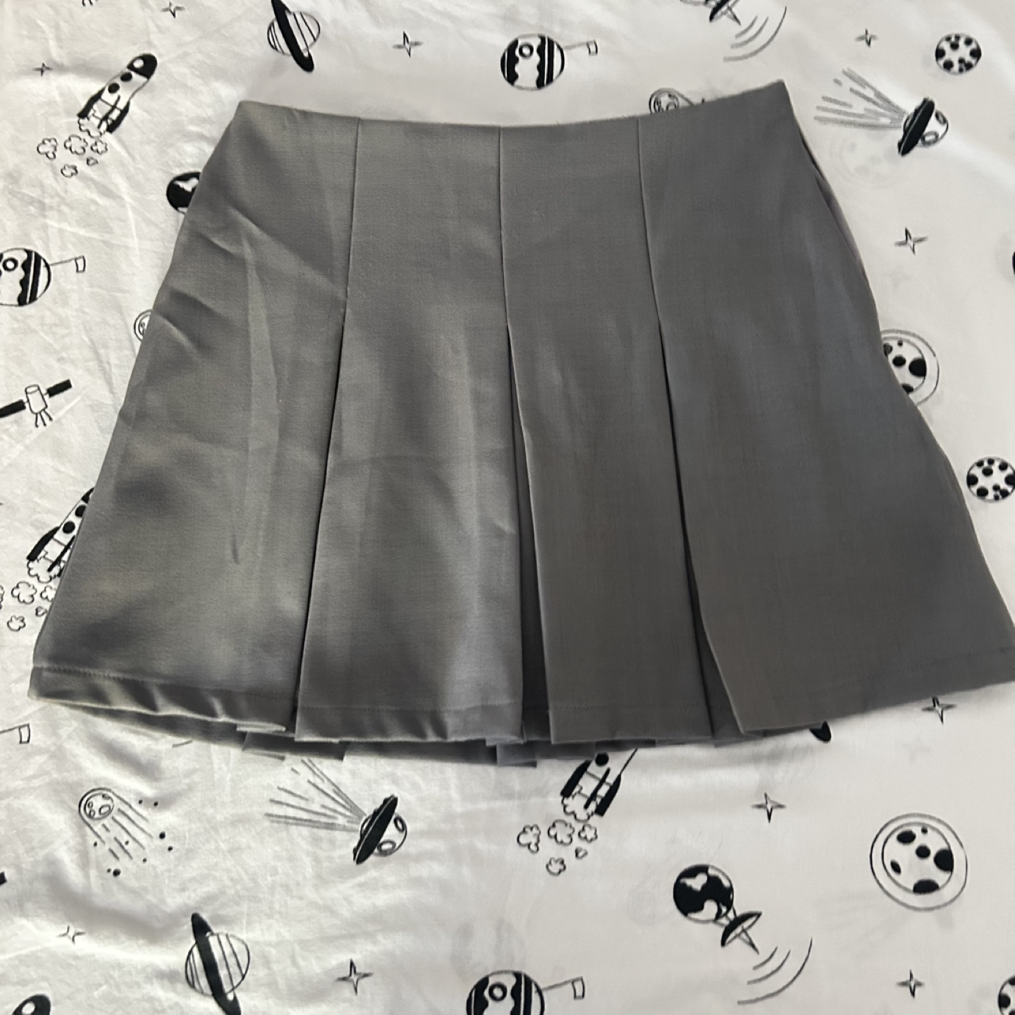 Dazy Grey Pleated Skirt - Size M