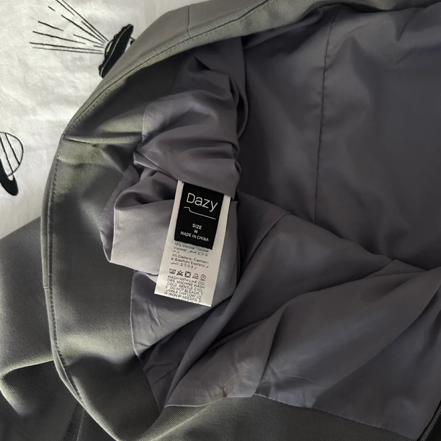 Dazy Grey Pleated Skirt - Size M image indicator(3)