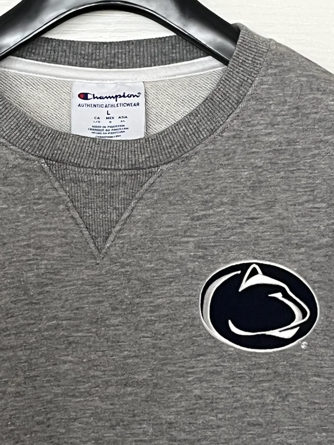 Champion Penn State Crewneck Sweatshirt Men’s Large image indicator(3)