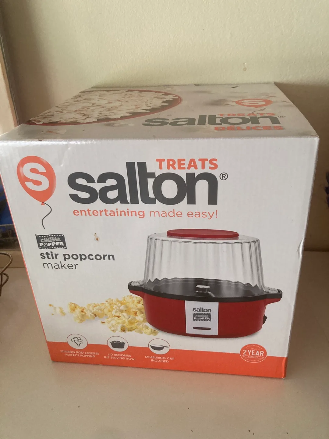 Salton Treats Stir Popcorn Maker thumbnail