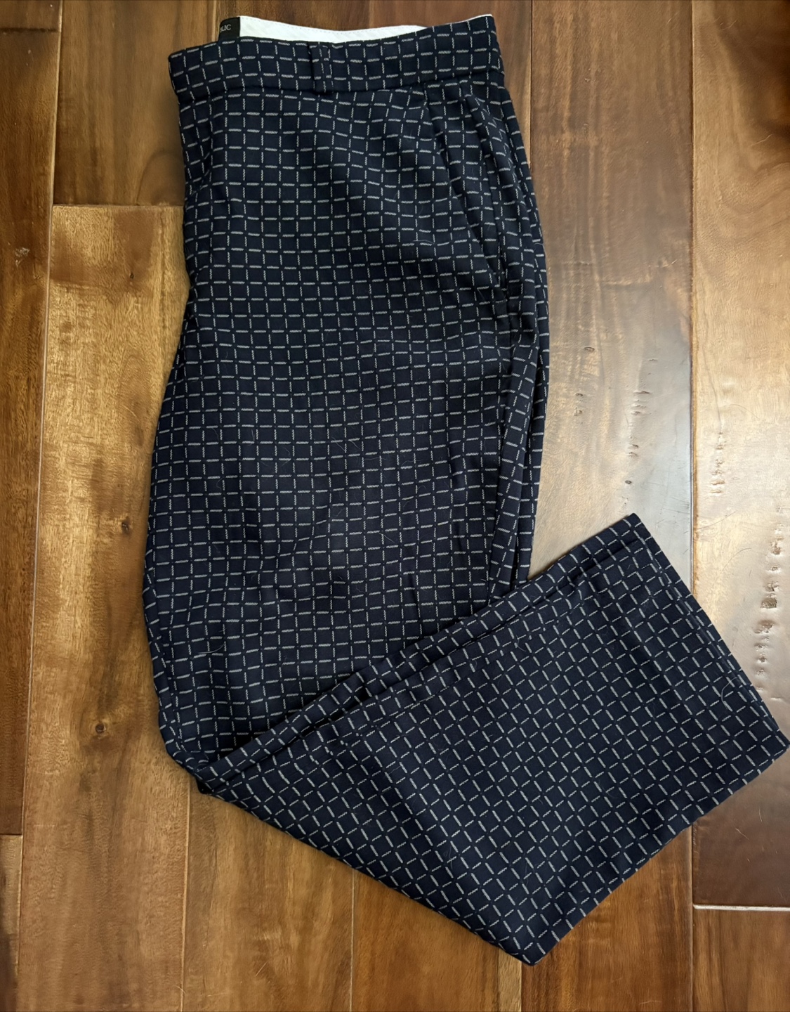 Banana Republic Avery Pants - Size 10 - photo 4