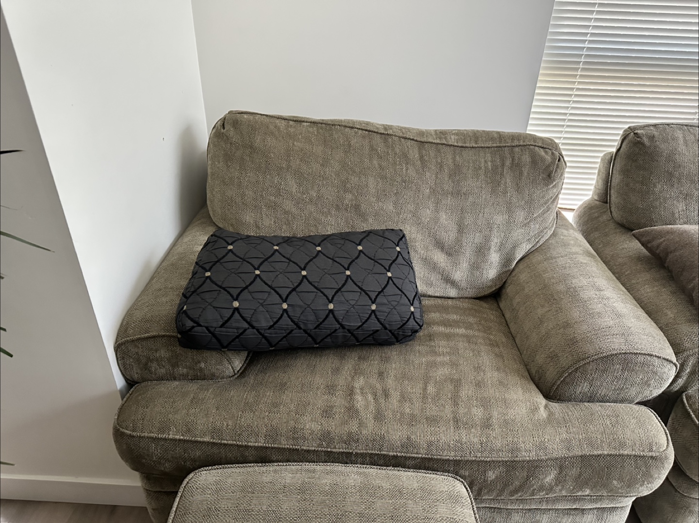 Olive Beige Sofa Set with Ottoman - photo 3
