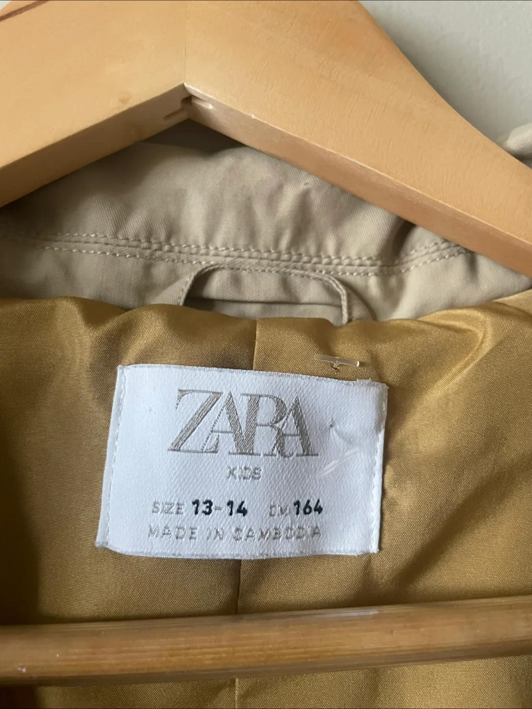 Zara Kids Trench Coat - Size 13 fits medium in ladies image indicator(3)