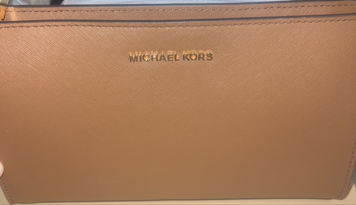 Michael Kors Brown Leather Wallet - New in Box! - photo 5