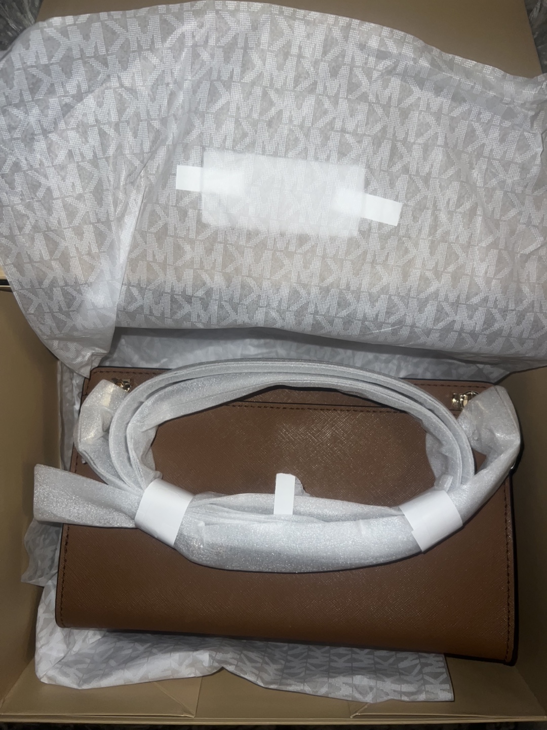 Michael Kors Brown Leather Wallet - New in Box! - photo 4
