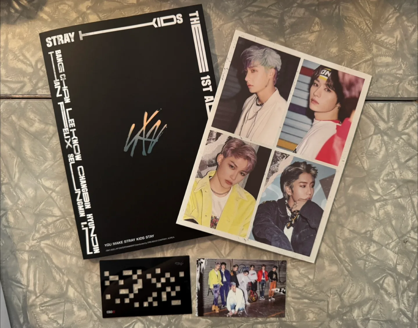 Stray Kids – Go Live standard edition yellow version image indicator(2)