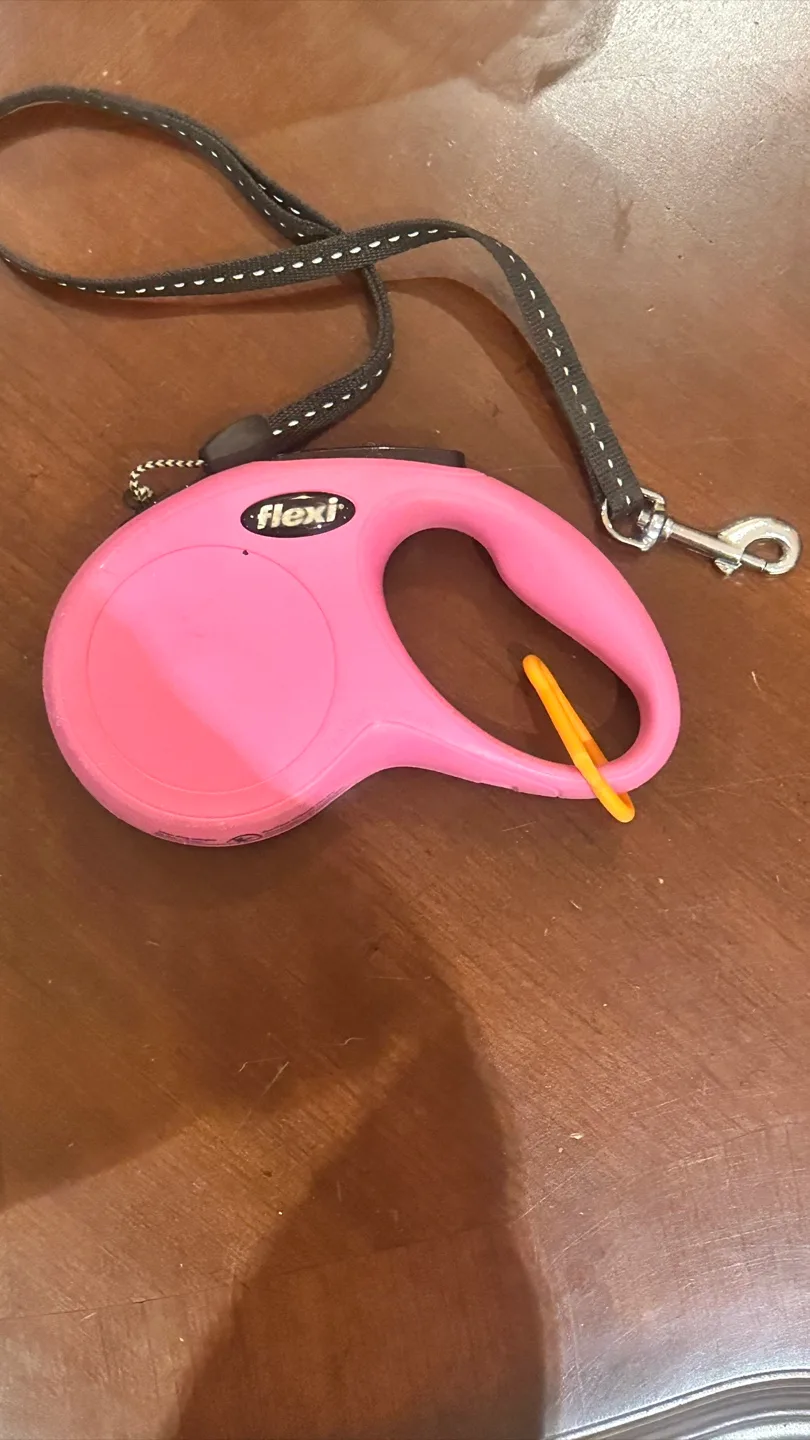Flexi Retractable Dog Leash - Pink thumbnail