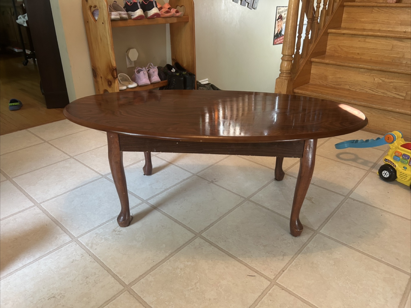 Oval Wooden Coffee Table - photo 2