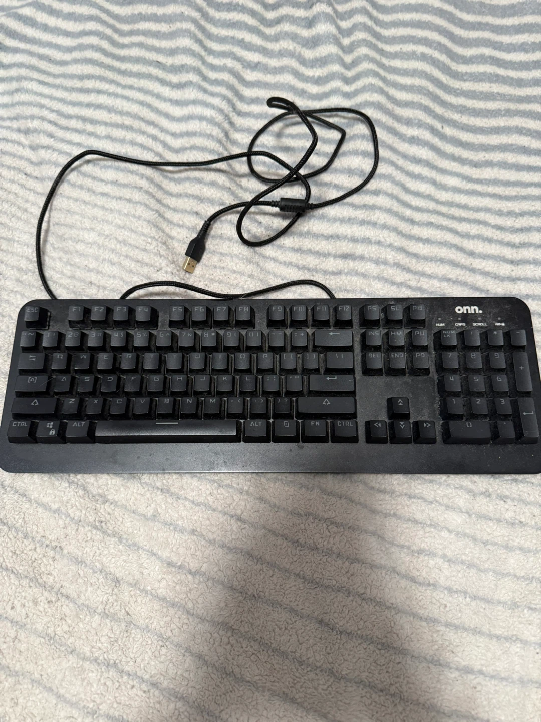 onn. Black Keyboard