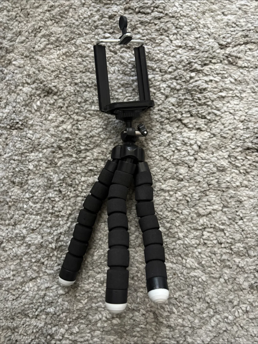 Mini Flexible Tripod thumbnail