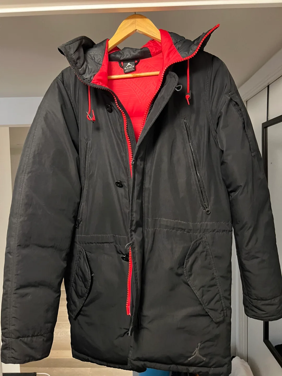 Jordan Winter Jacket - Size XS image indicator(2)