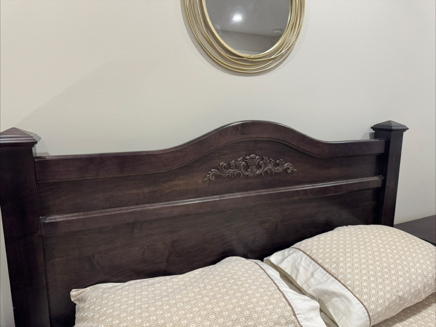 Dark Wood Queen Size Bed Frame, mattress and night tables. - photo 3