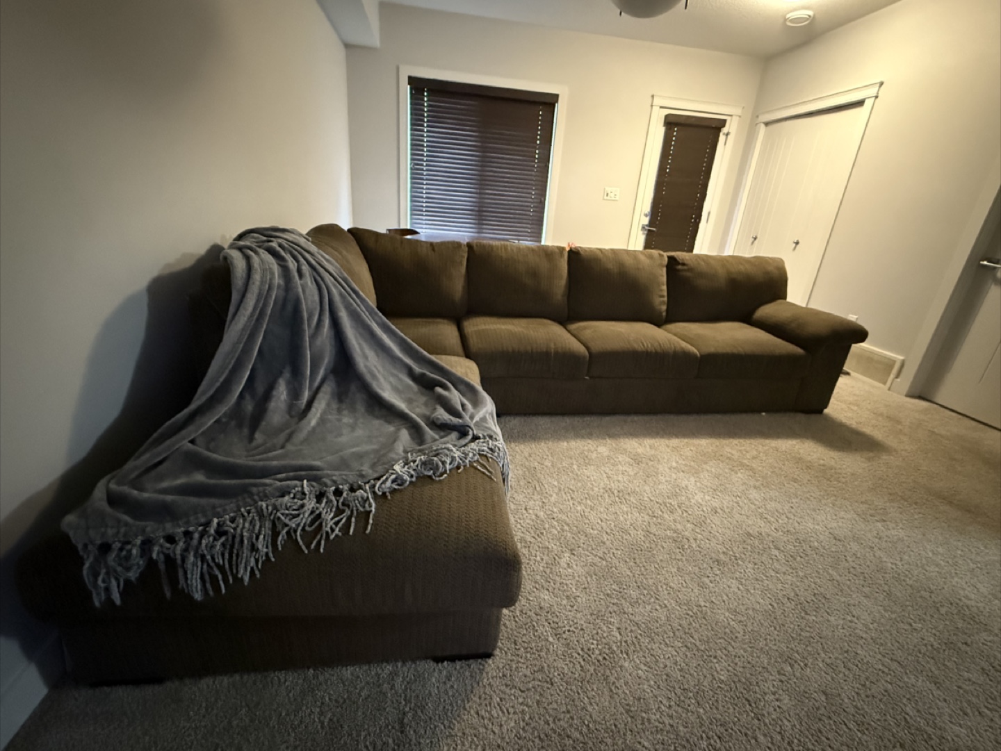 Brown Sectional Sofa - photo 2