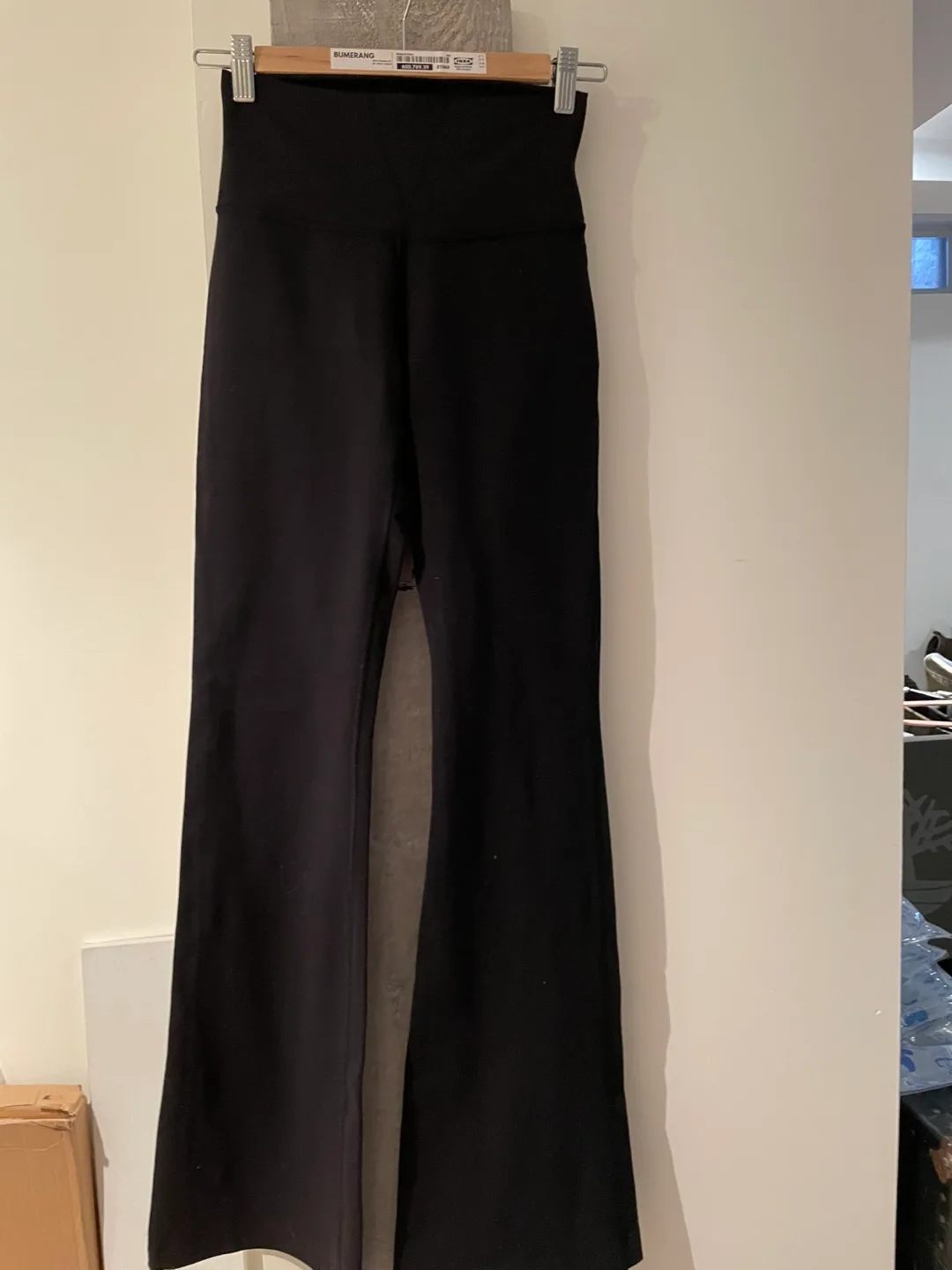 Lululemon Black Flare Pants - Size 4 image indicator(3)