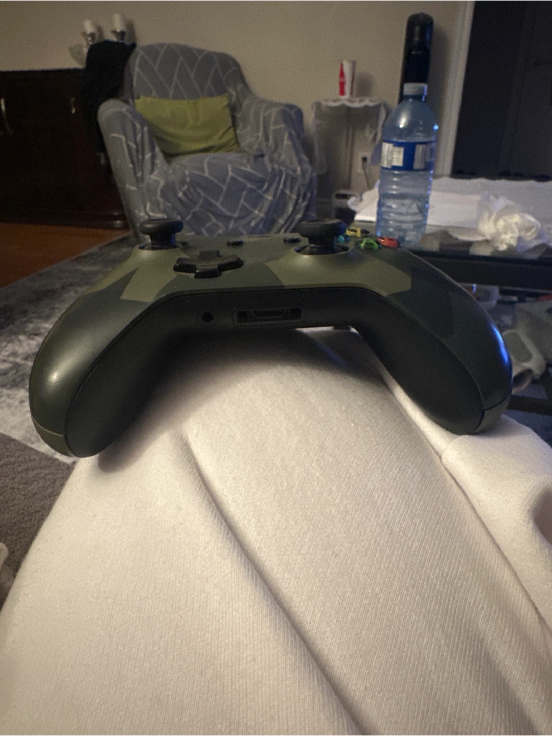 Xbox Wireless Controller - Green/Black Camo - photo 2
