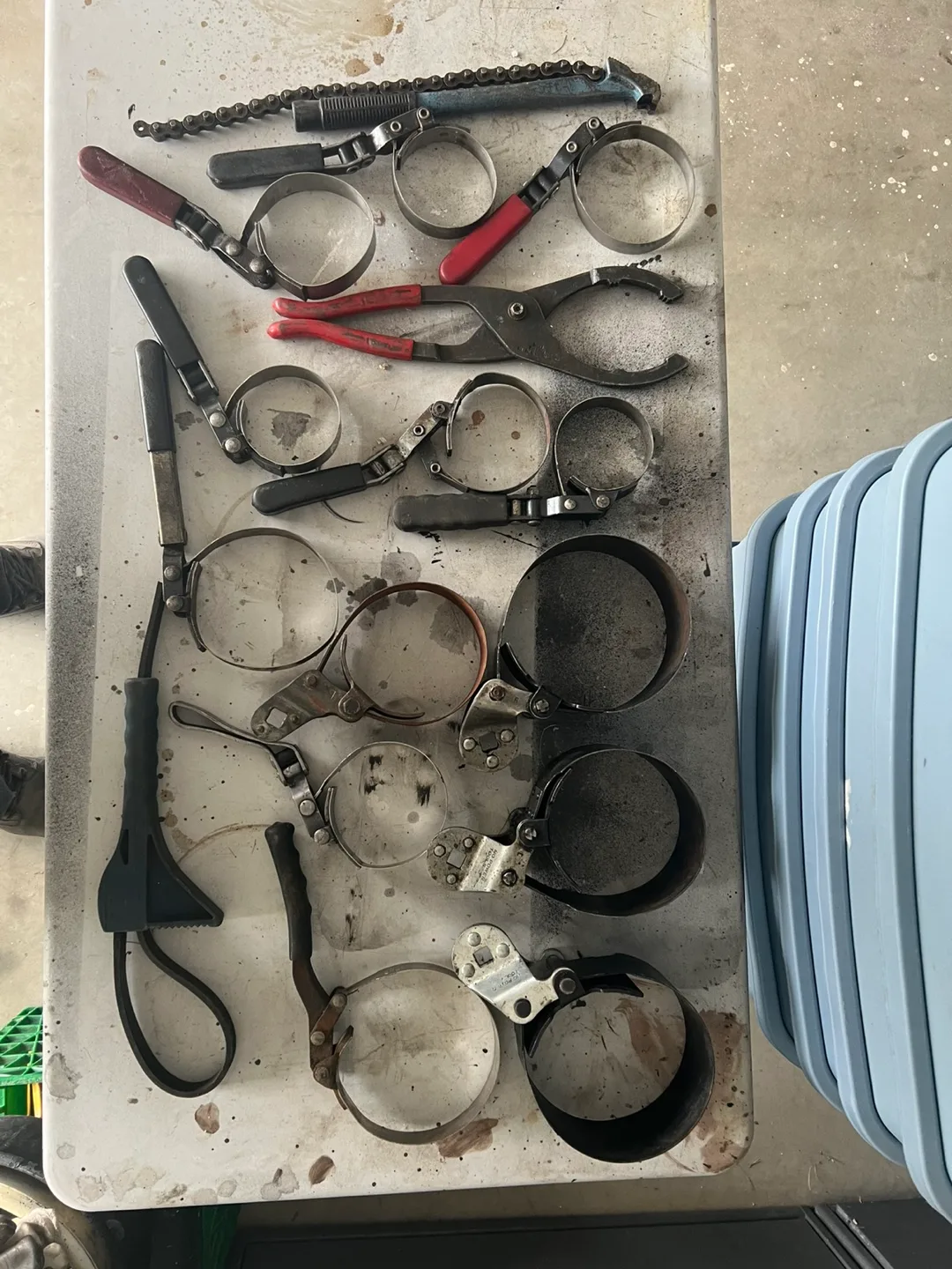 Oil filter wrenches thumbnail