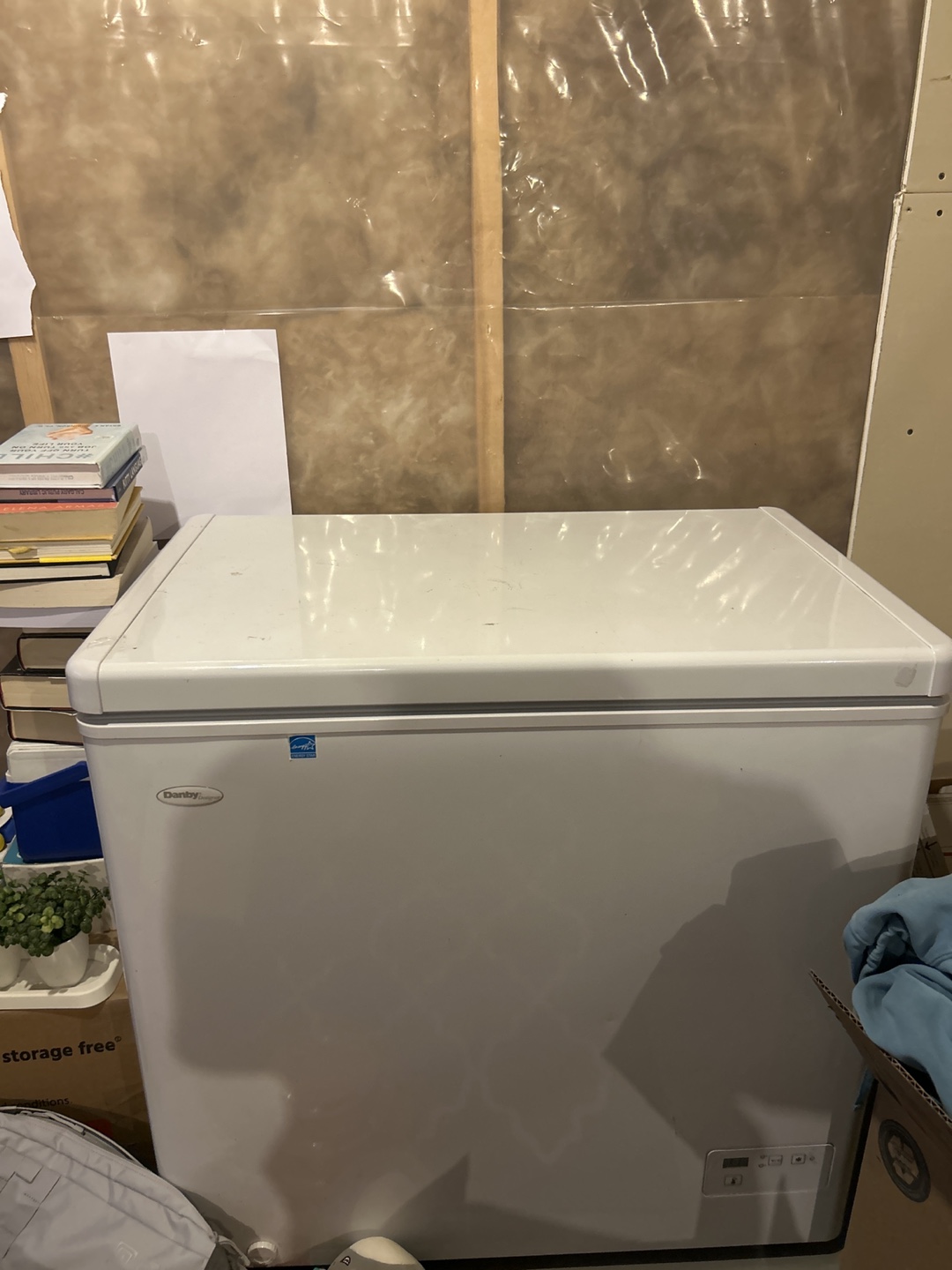 Danby Chest Freezer - Great Condition!