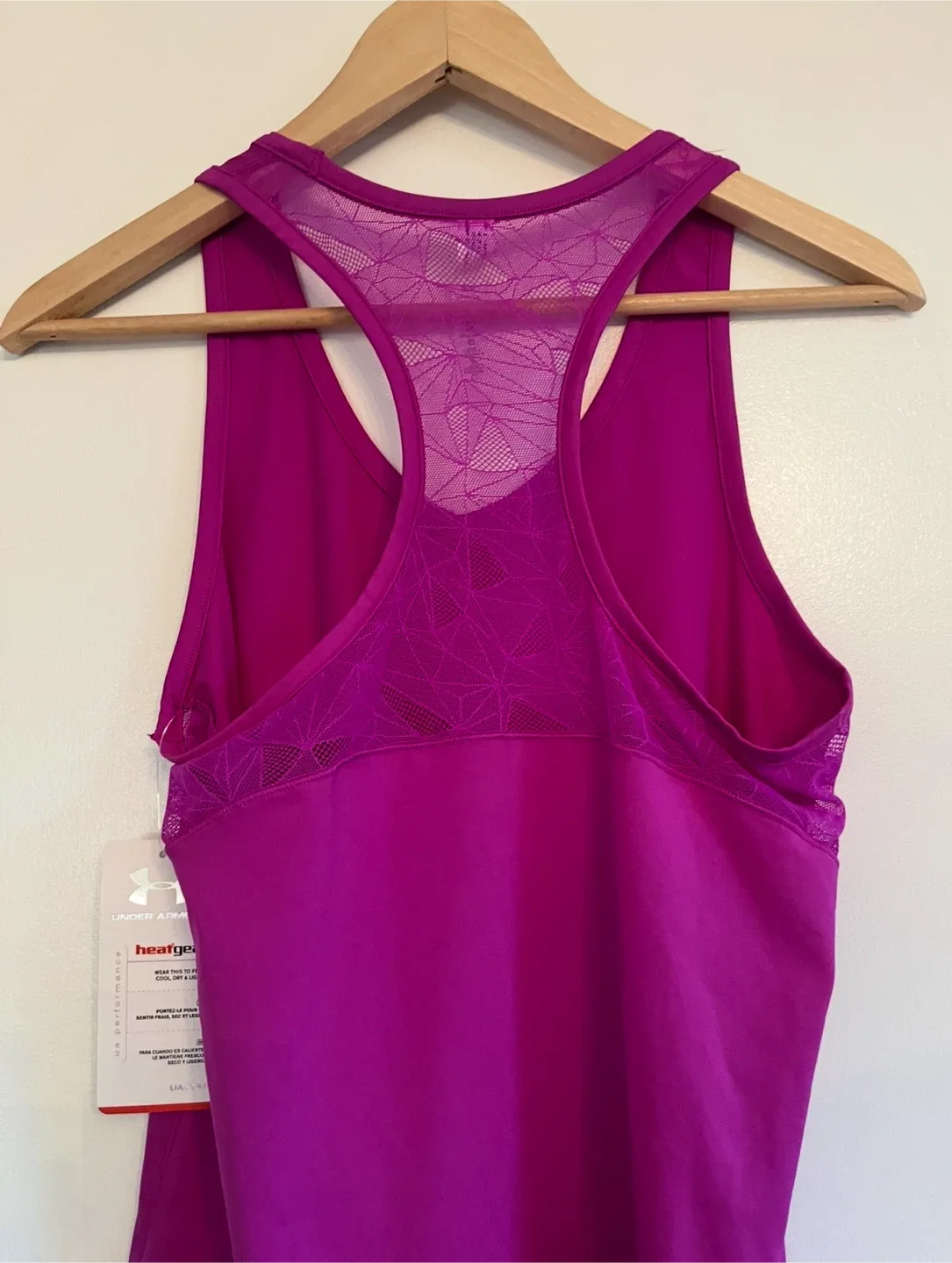 Under Armour HeatGear Tank Top - New With Tags image indicator(5)