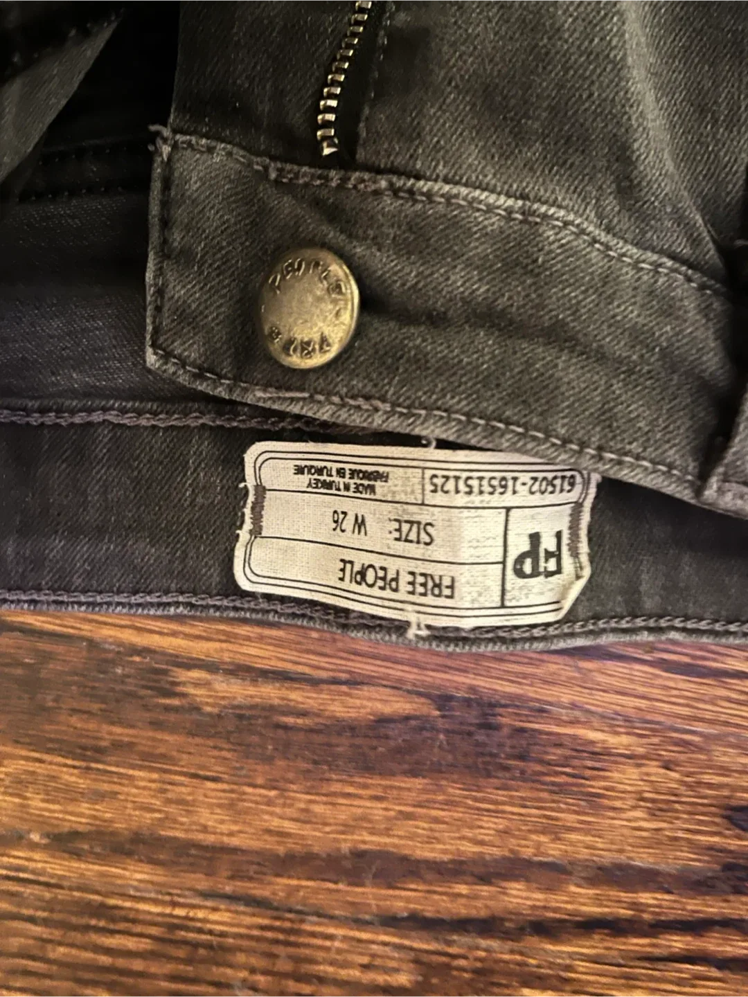 Free People Jeans - Size 26 image indicator(2)