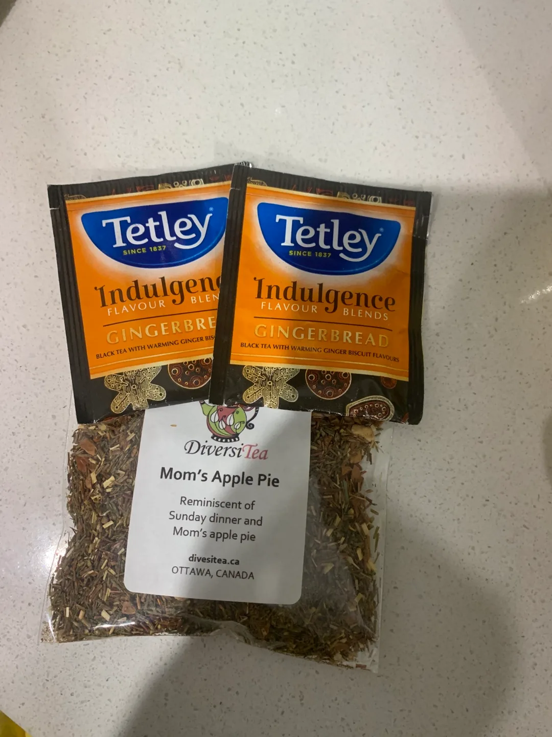 Tetley Gingerbread Tea & DiversiTea Mom's Apple Pie