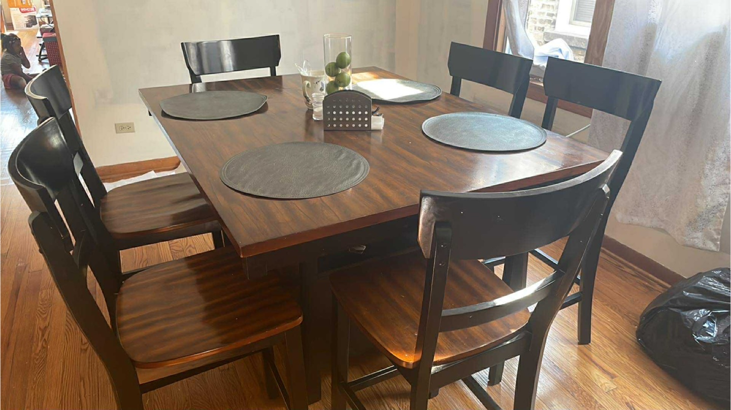 Dining table with 6 chairs