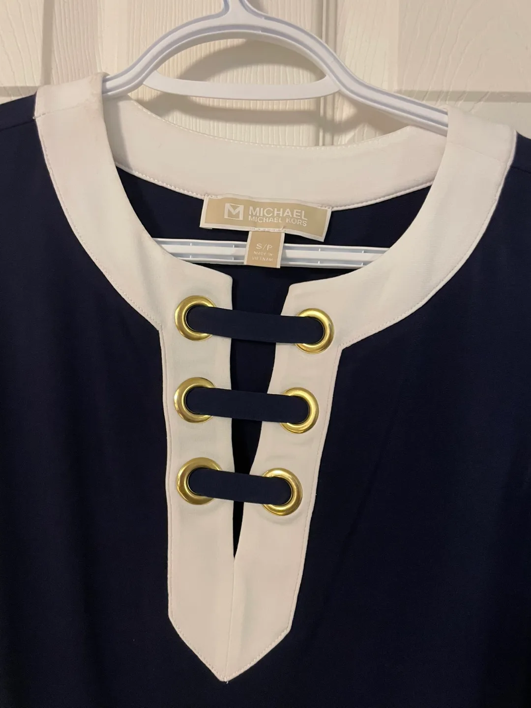 Michael Kors Navy & White Sleeveless Top Size S image indicator(3)