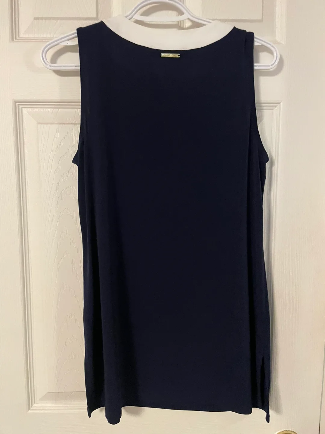 Michael Kors Navy & White Sleeveless Top Size S image indicator(4)