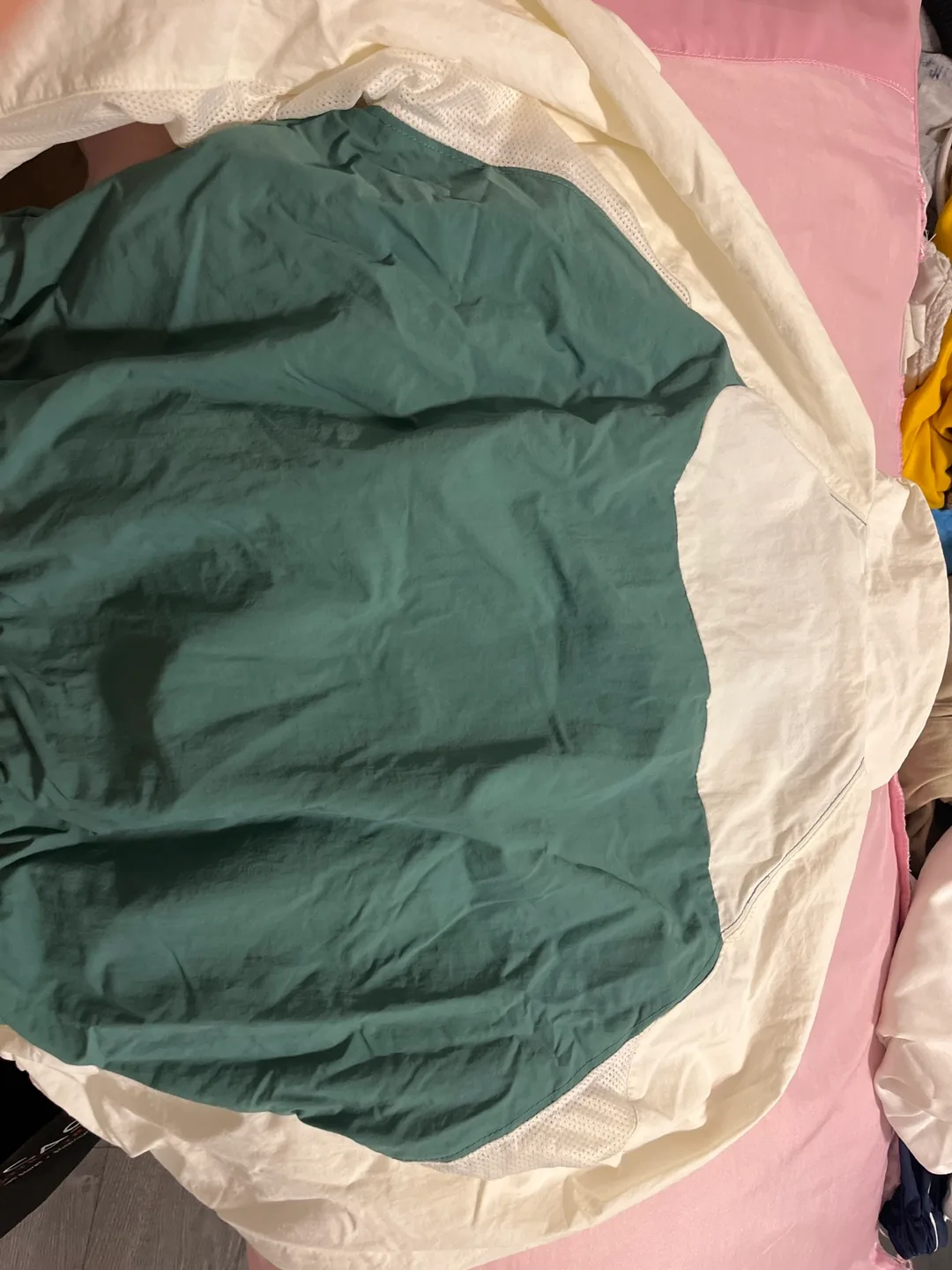Nike Windbreaker Jacket - Size M image indicator(5)
