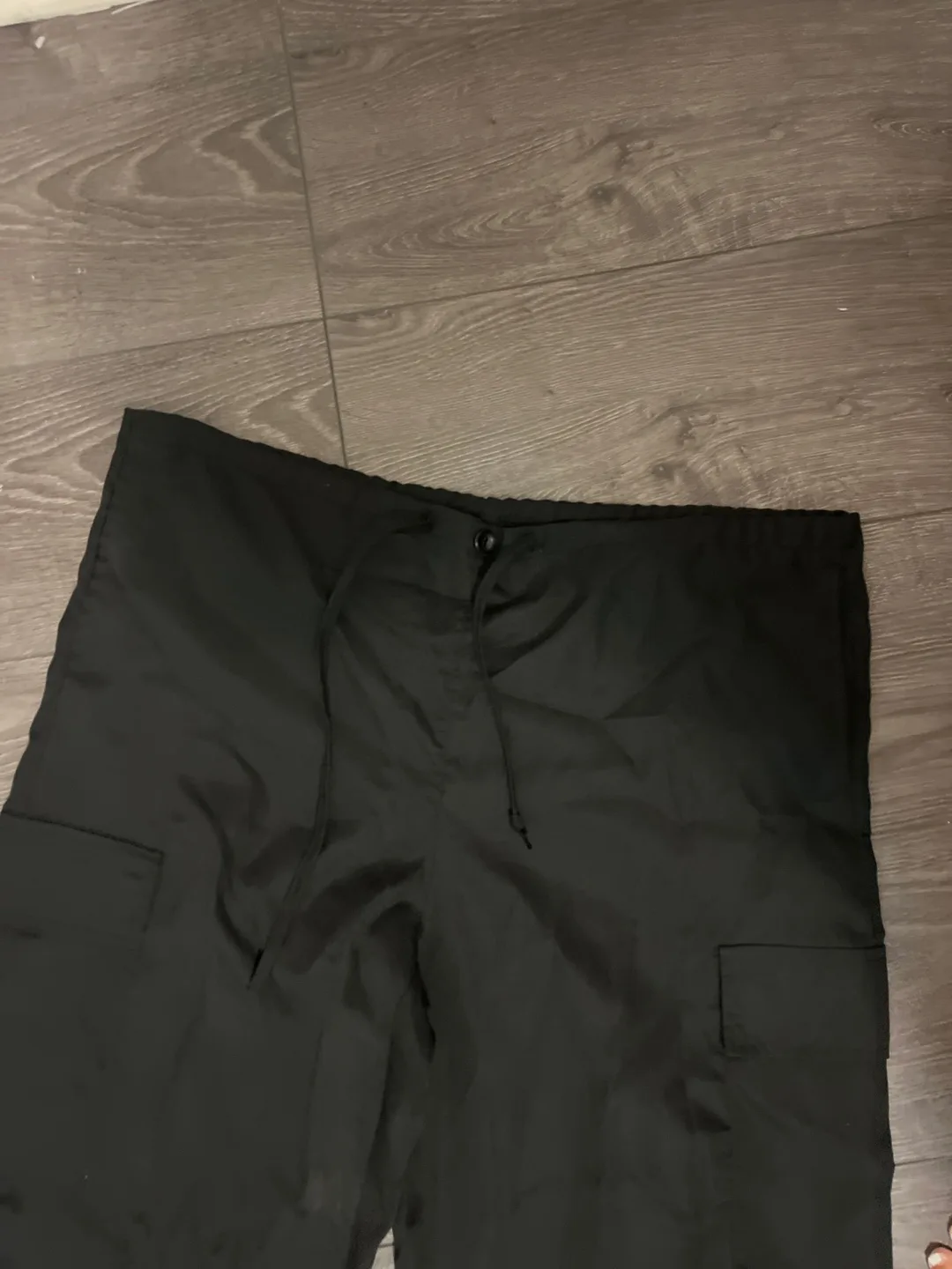 3 coloured parachute pants image indicator(2)