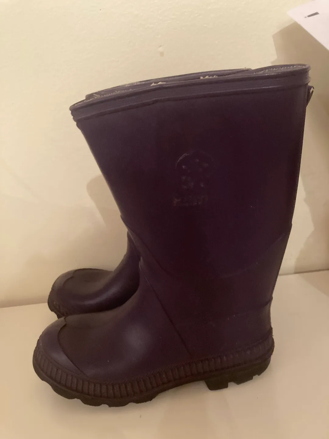 Kamik kids Rain Boots - Size 13 image indicator(2)