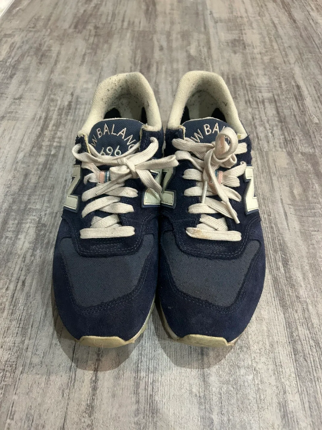 New Balance 696 Women’s thumbnail
