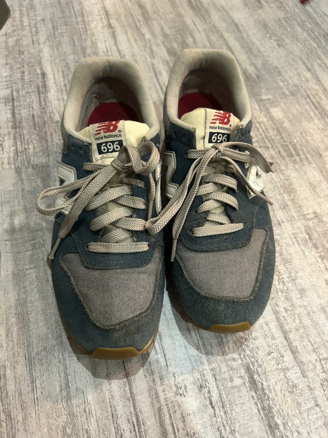 Women’s New Balance 696 thumbnail