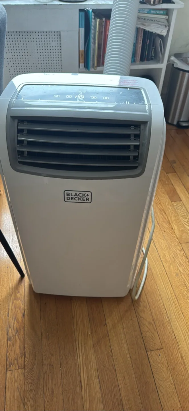 Black+Decker Portable Air Conditioner thumbnail