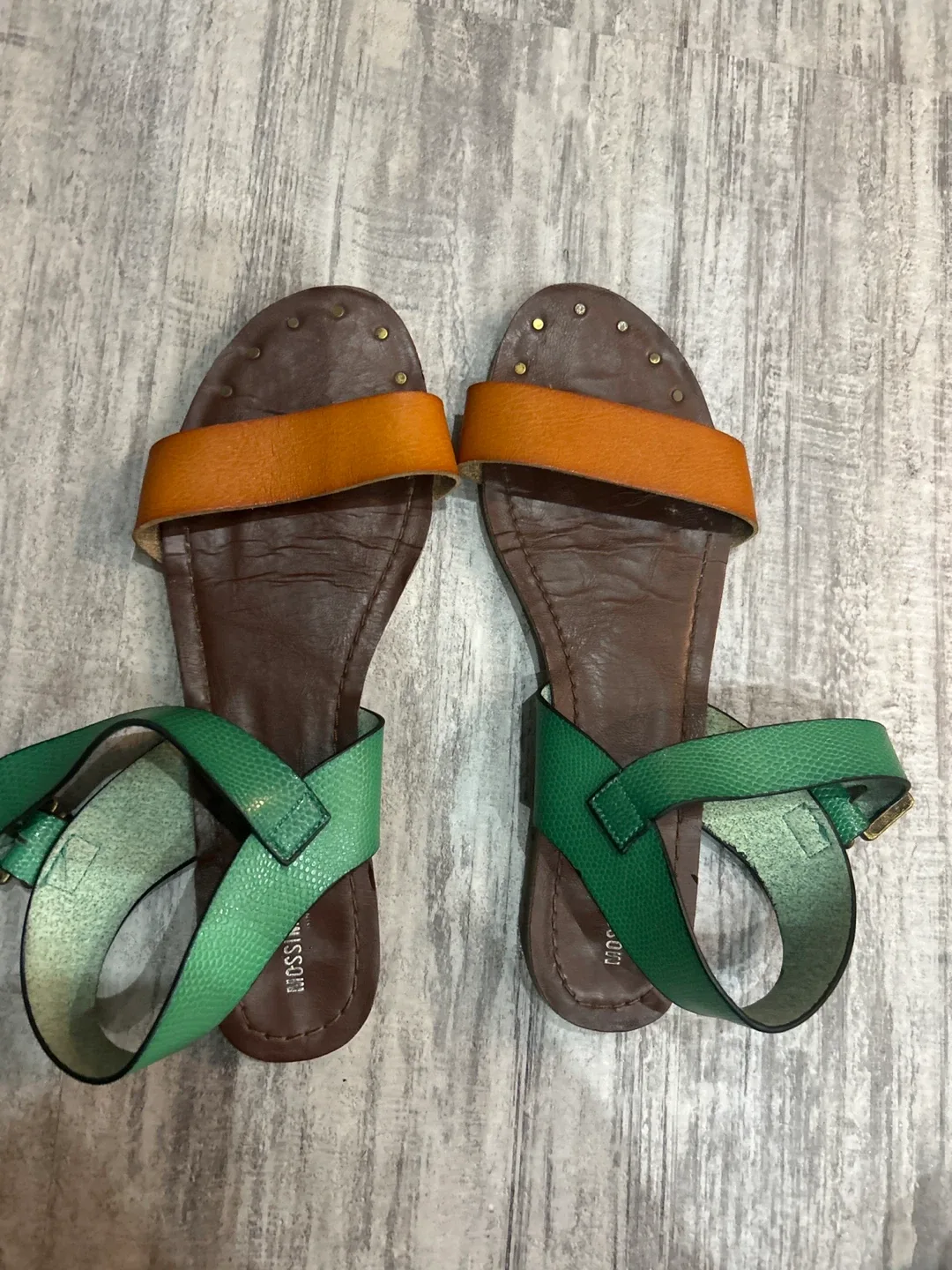 Women’s Sandals thumbnail