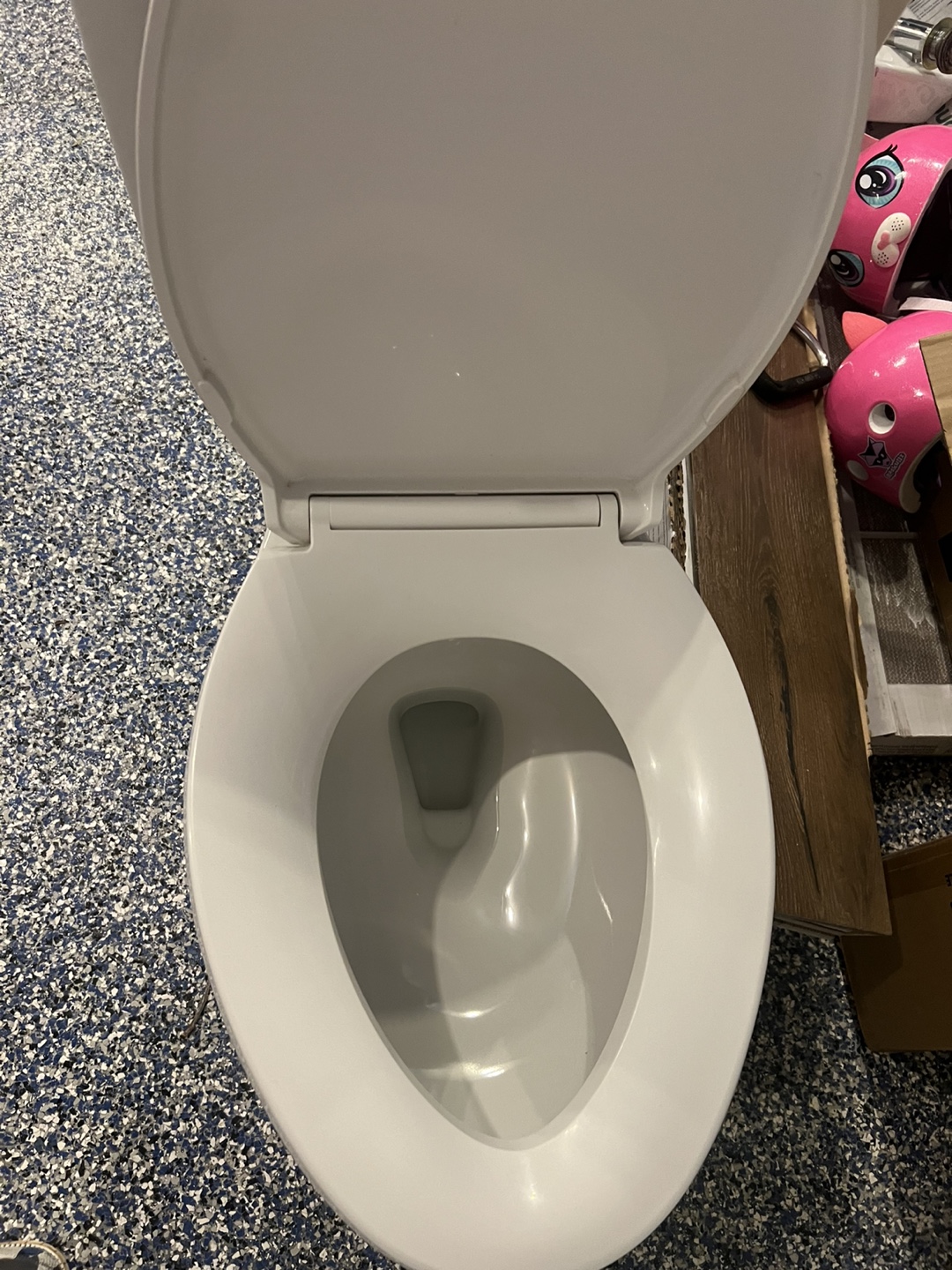 Kohler White Toilet - photo 4