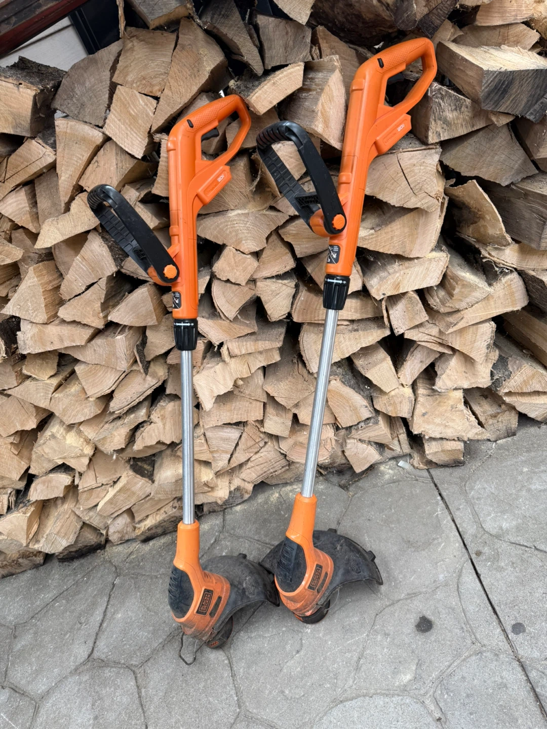 Black and decker trimmer - photo 2