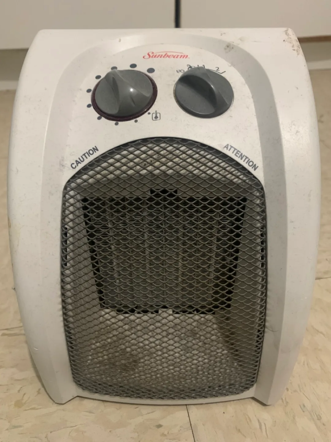Sunbeam Portable Space Heater thumbnail