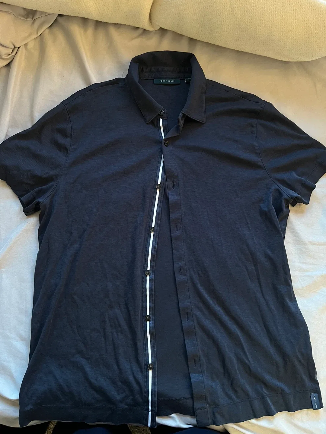 Perry Ellis Shirt, Size M
