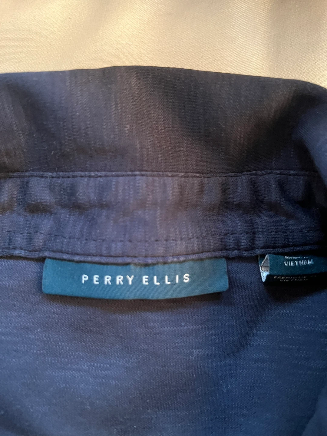Perry Ellis Shirt, Size M - photo 2