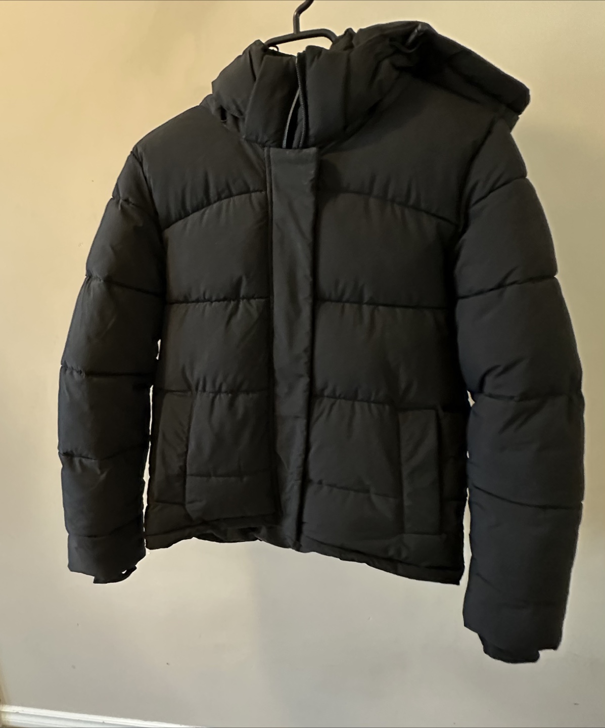 Black Puffer Jacket (aritzia superpuff dupe) (new) - photo 2